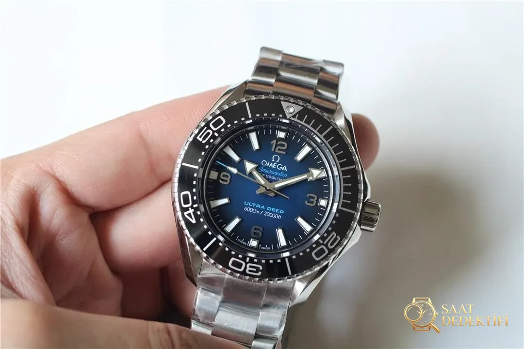 VS Fabrikası SBF Factory Omega Seamaster Planet Ocean ile Rolex Deepsea karşılaştırması - Kasa Profili ve Kurma Kolu İncelemesi