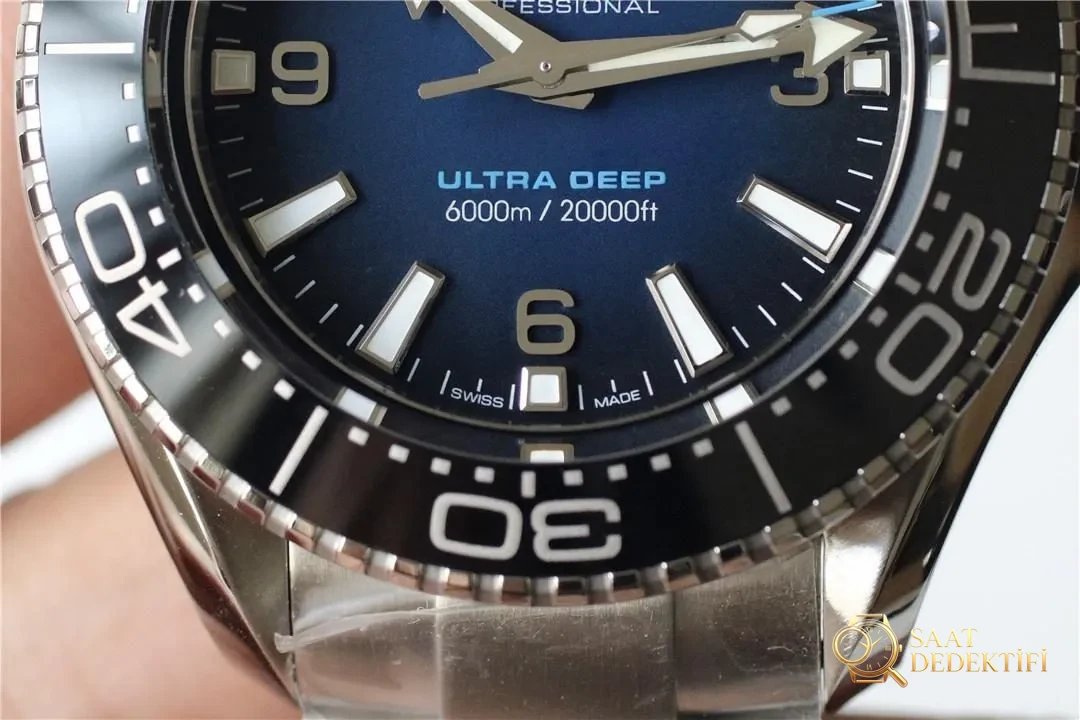 VS Fabrikası SBF Factory Omega Seamaster Planet Ocean ile Rolex Deepsea karşılaştırması - Bilekte Duruş ve Kasa Orantısı