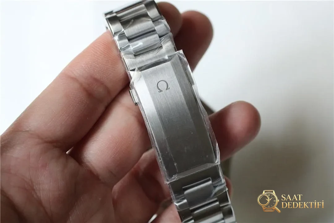 VS Fabrikası SBF Factory Omega Seamaster Planet Ocean ile Rolex Deepsea karşılaştırması - Kasa Çeliği ve Polisaj Kalitesi