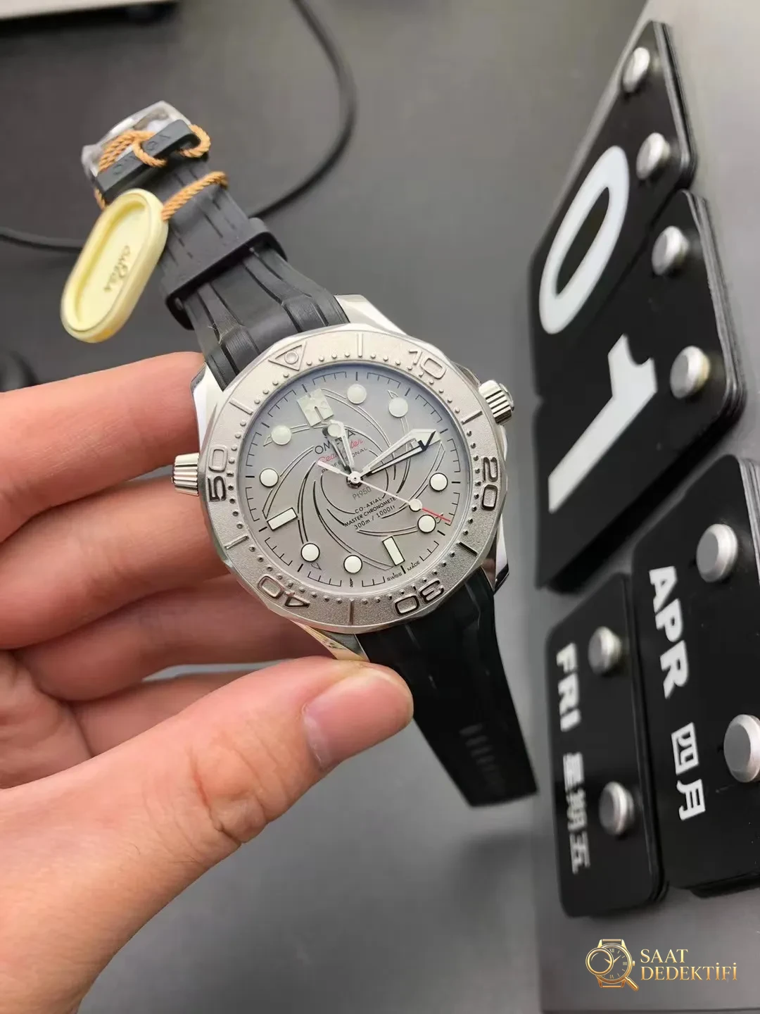 Replika Omega Seamaster 007 Aston Martin