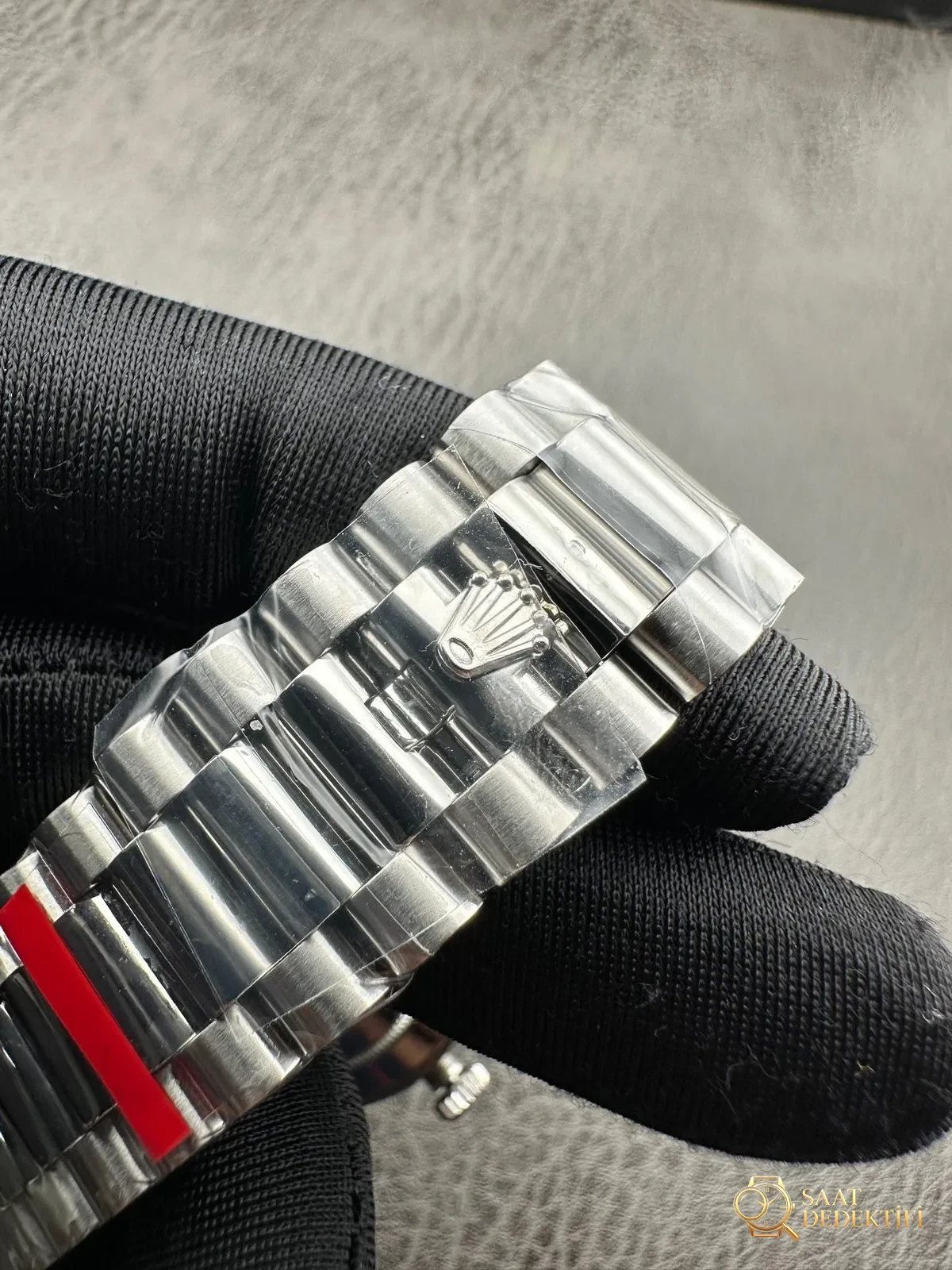 VS Factory 2025 amiral gemisi çalışması | Rolex Day-Date replika zirve sürümü, sınıfının üstünde sert bir güç - Kordon Dokusu ve Dikiş Detayları
