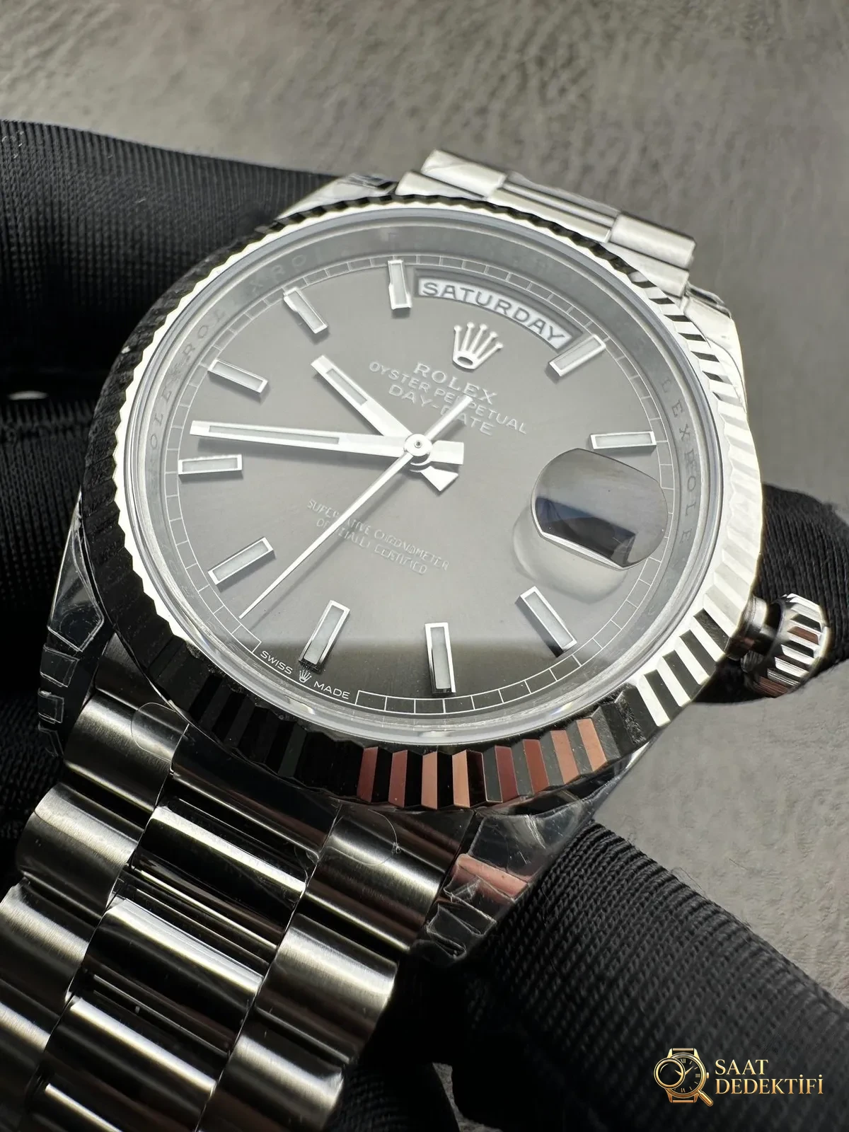 VS Factory 2025 amiral gemisi çalışması | Rolex Day-Date replika zirve sürümü, sınıfının üstünde sert bir güç - Makro Mekanizma Köprüleri ve Cenevre Çizgileri