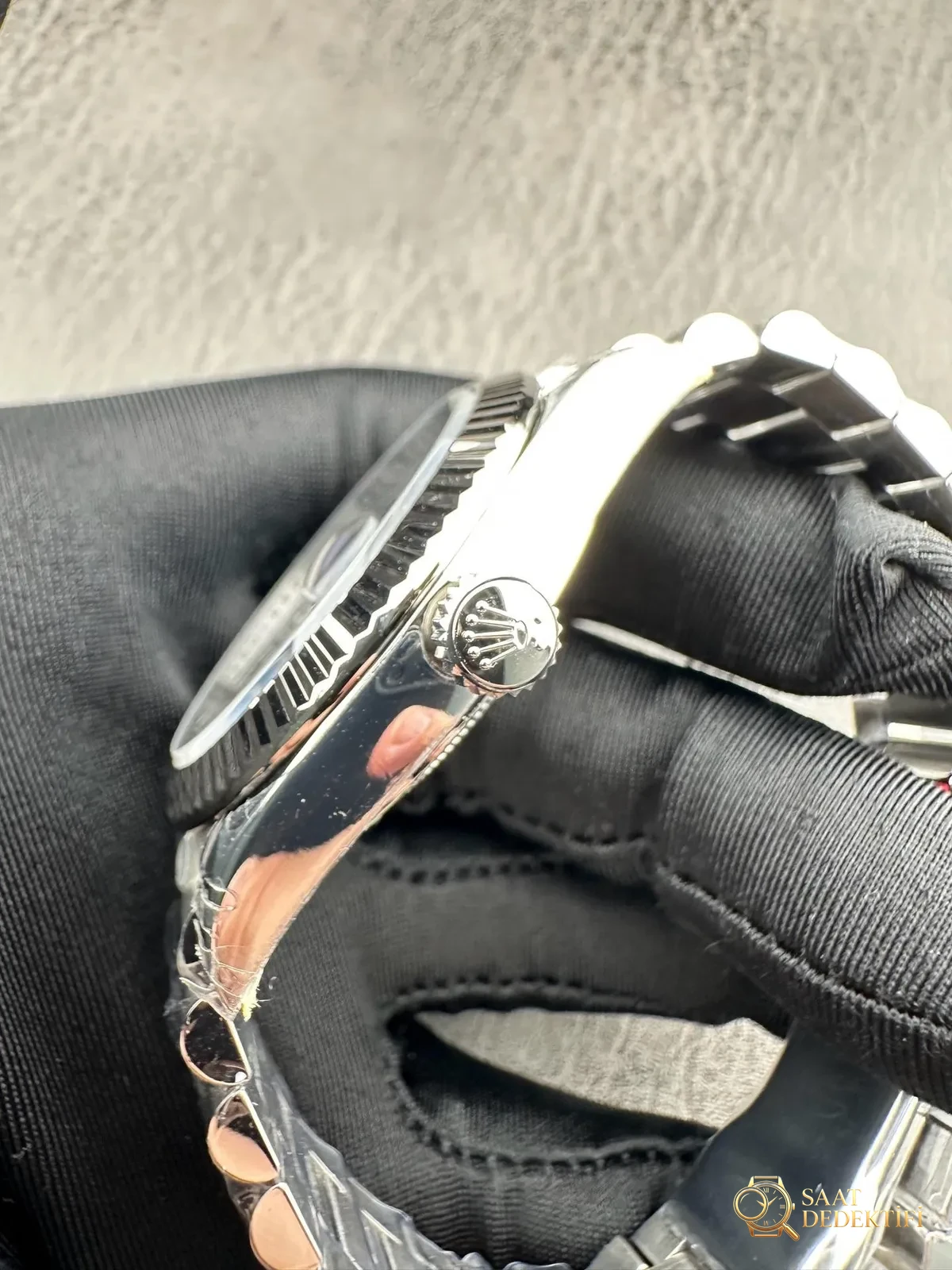 VS Factory 2025 amiral gemisi çalışması | Rolex Day-Date replika zirve sürümü, sınıfının üstünde sert bir güç - Arka Kapak ve Mekanizma Detayı