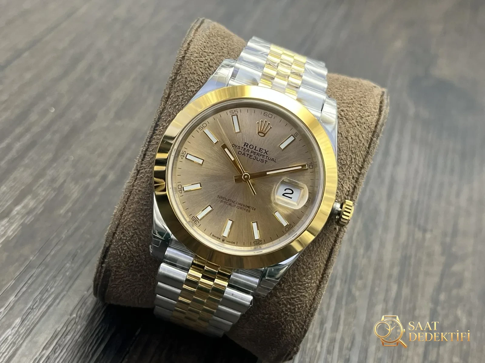 Rolex Datejust VS Factory İncelemesi - Ön Görünüm ve Kasa Tasarımı