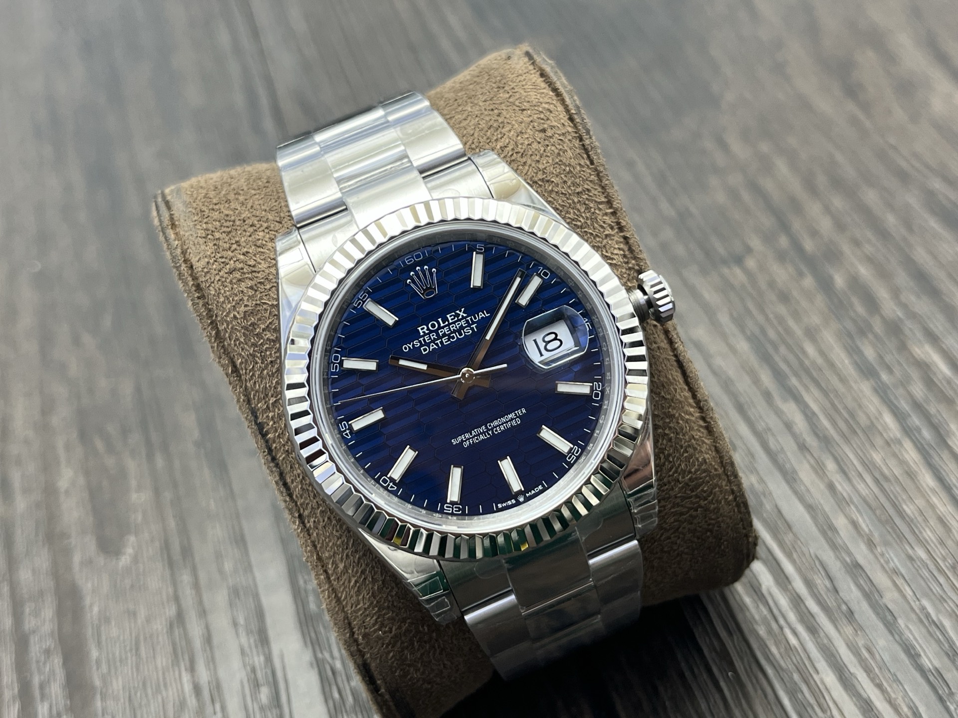 VS Factory 2025 kesinlikle öneriyorum! VS'in özenle geliştirdiği profesyonel saat, piyasadaki en üst versiyon. Rolex Datejust 41 mm serisi! Klasiğe saygı duruşu sunan üstün bir model! — 20. fotoğraf