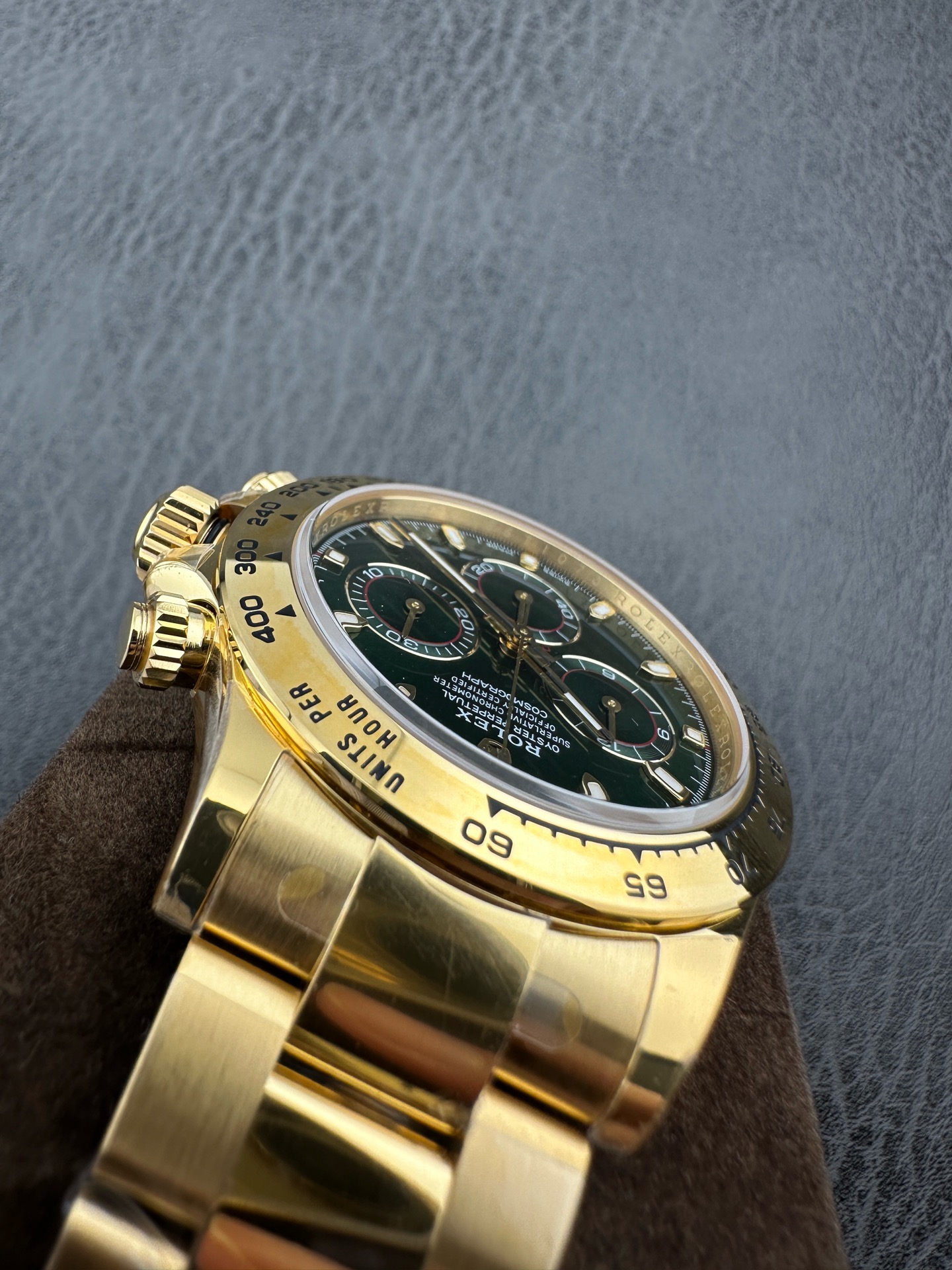 VS Factory 2025 kesinlikle öneriyoruz. VS'nin yeni ürünü Rolex Daytona 4130 kol saati; klasiğe saygı, farklı bir yaşam zevki! Bu kez piyasadaki en kararlı ve en üst seviye super clone Daytona modelini sunuyoruz! — 1. fotoğraf