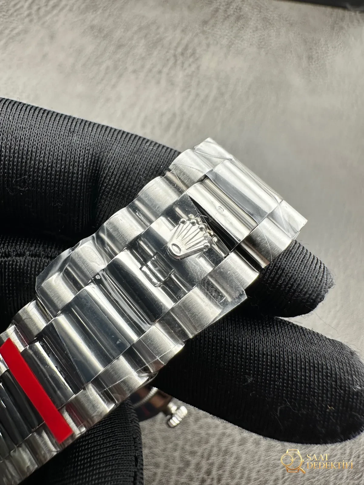 VS Factory 2025 öne çıkan öneri: Ağırlık dengeli Rolex Day-Date, replika zirvesi bir üst seviyede! - Fosfor ve Super-LumiNova Gece Görünümü