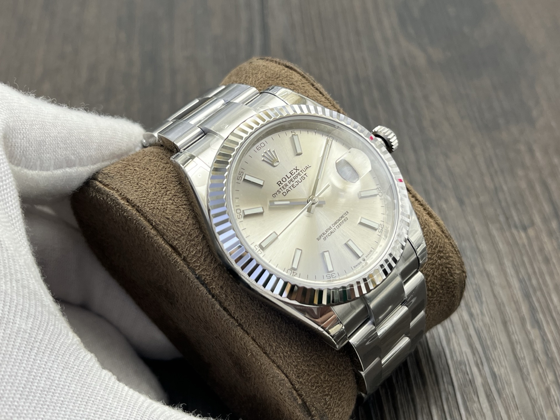 VS Factory 2025 önerisi: VS'in titizlikle geliştirdiği profesyonel kol saati. Piyasadaki en üst versiyon, Rolex Datejust 41 mm serisi! Klasiğe saygı duruşu niteliğinde üst düzey bir model. — 13. fotoğraf