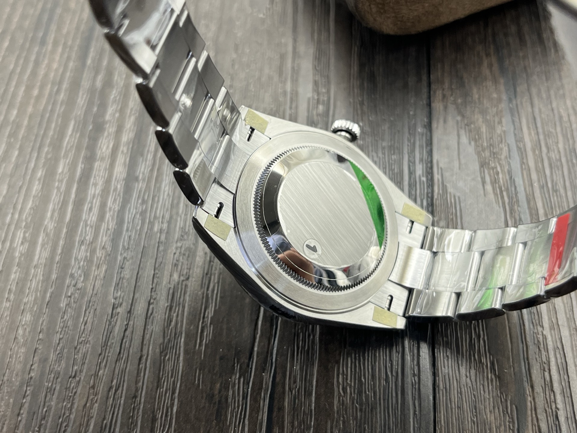 VS Factory 2025 önerisi: VS'in titizlikle geliştirdiği profesyonel kol saati. Piyasadaki en üst versiyon, Rolex Datejust 41 mm serisi! Klasiğe saygı duruşu niteliğinde üst düzey bir model. — 16. fotoğraf