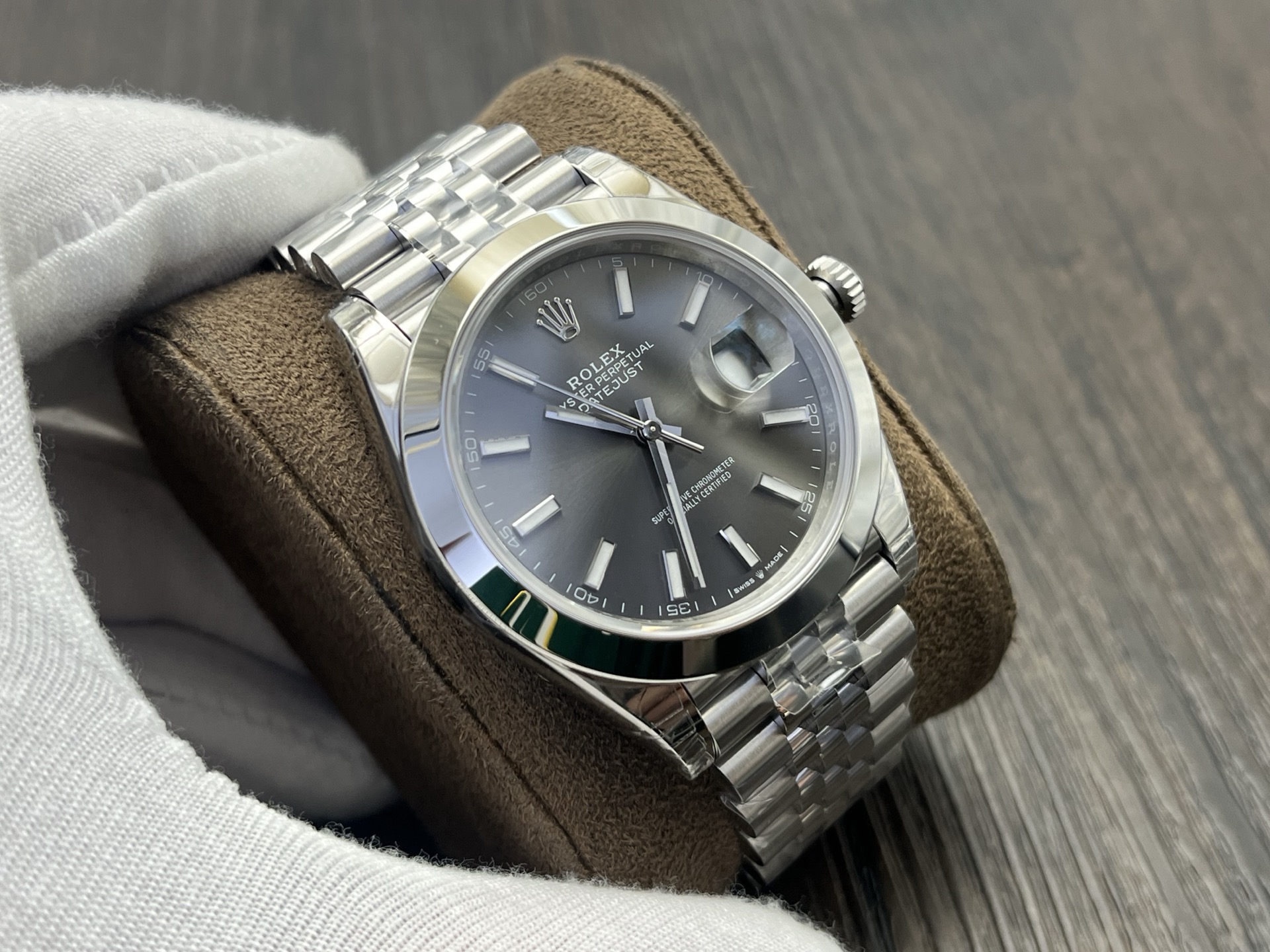 VS Factory 2025 öneriyor: VS'nin özenle geliştirdiği profesyonel saat, piyasadaki en üst versiyon, Rolex Datejust 41 MM serisi! Üstün kaliteli, klasiğe saygı duruşunda bir model! — 4. fotoğraf