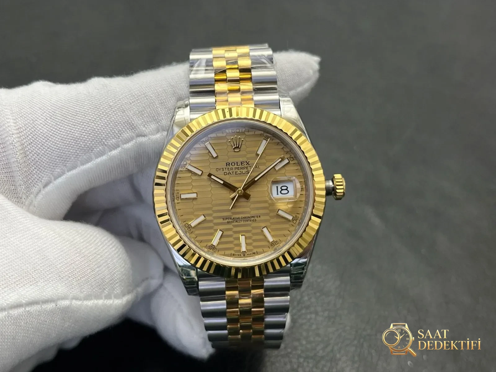 Mit meisterhafter Handwerkskunst von VS Factory 2025: Replika-Uhr der Rolex Datejust 41 MM-Serie auf professionellem Niveau – Gehäuseprofil und Kronenbewertung