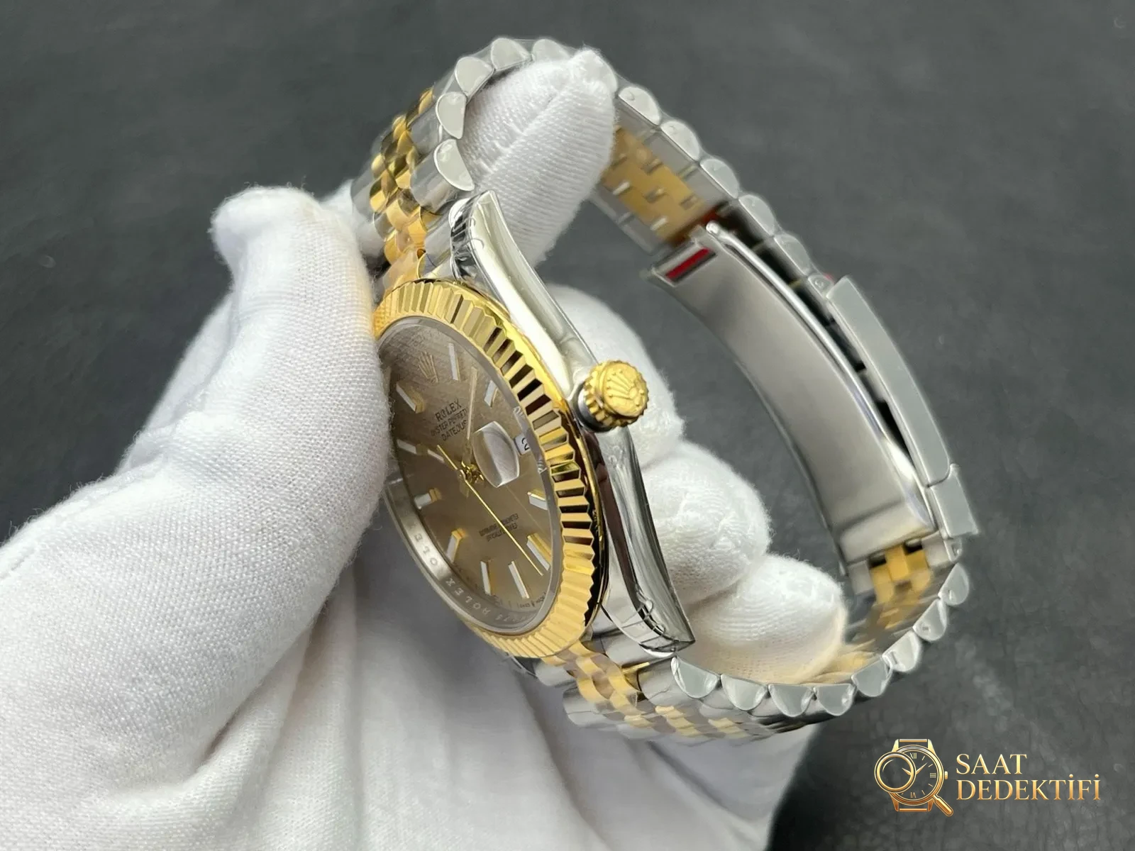 VS Factory 2025 mit meisterhafter Handwerkskunst: Replika-Uhr der Rolex Datejust 41 MM-Serie auf professionellem Niveau – Kaliberdetail unter dem Saphirglas auf der Rückseite