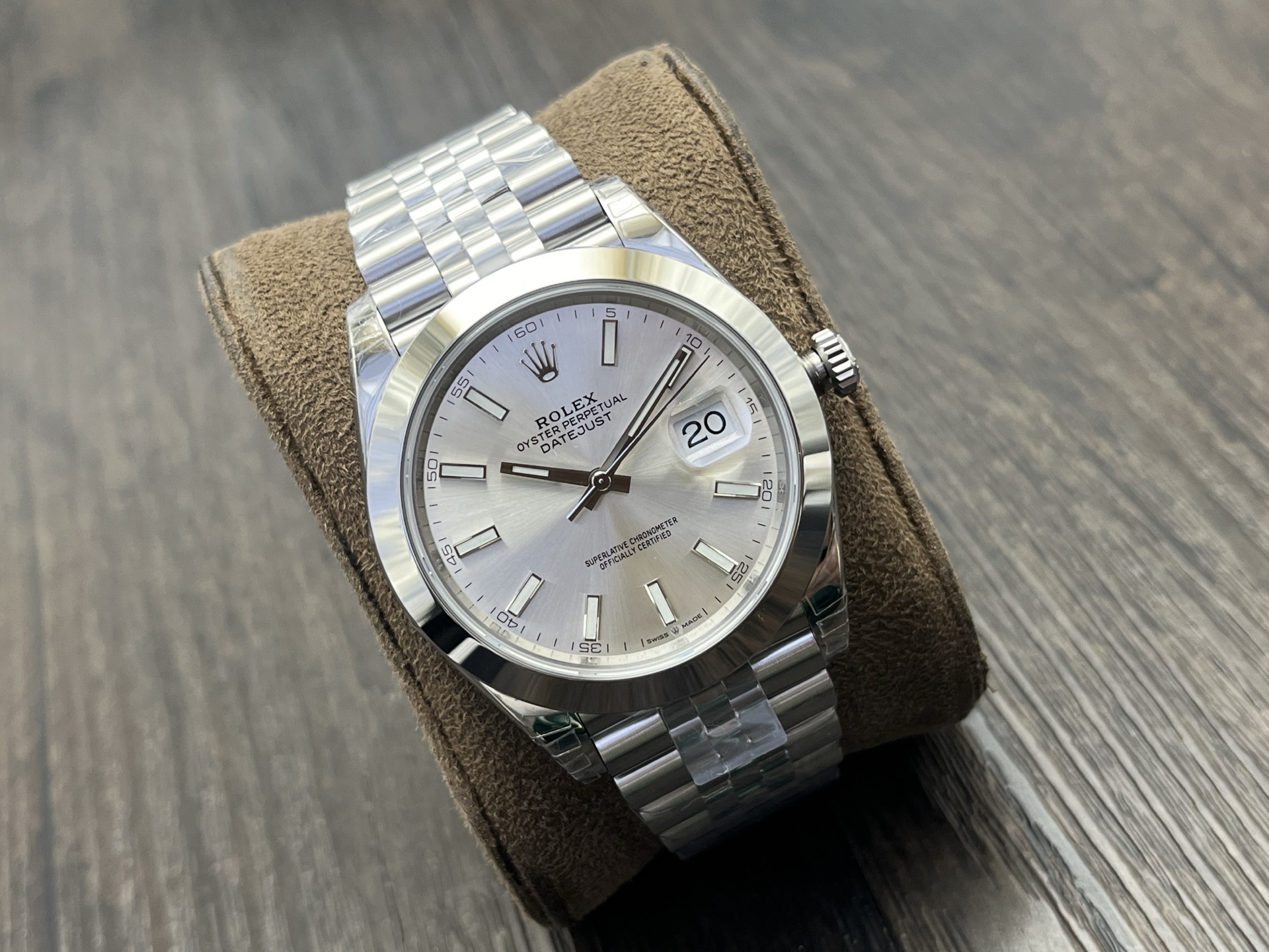 VS Factory 2025'in özenle önerdiği profesyonel saat: VS'nin titizlikle geliştirdiği, piyasadaki en üst versiyon Rolex Datejust 41 MM serisi! Klasiğe saygı duruşu, üstün kaliteli bir eser! — 3. fotoğraf