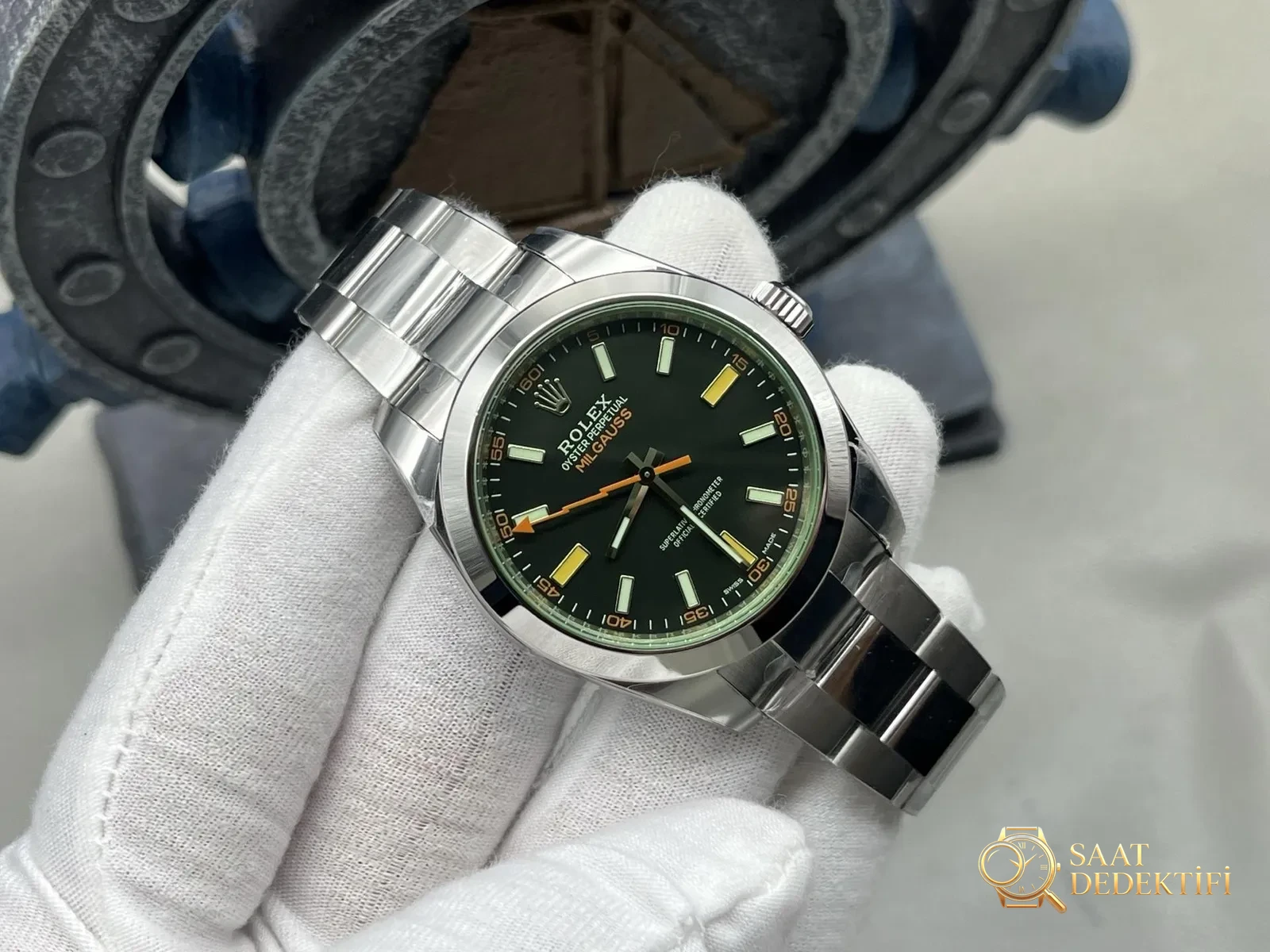 VS Factory 2025'in zirve modeli: Rolex Milgauss 116400 şimşek saniye ibresiyle geliyor - görsel 1