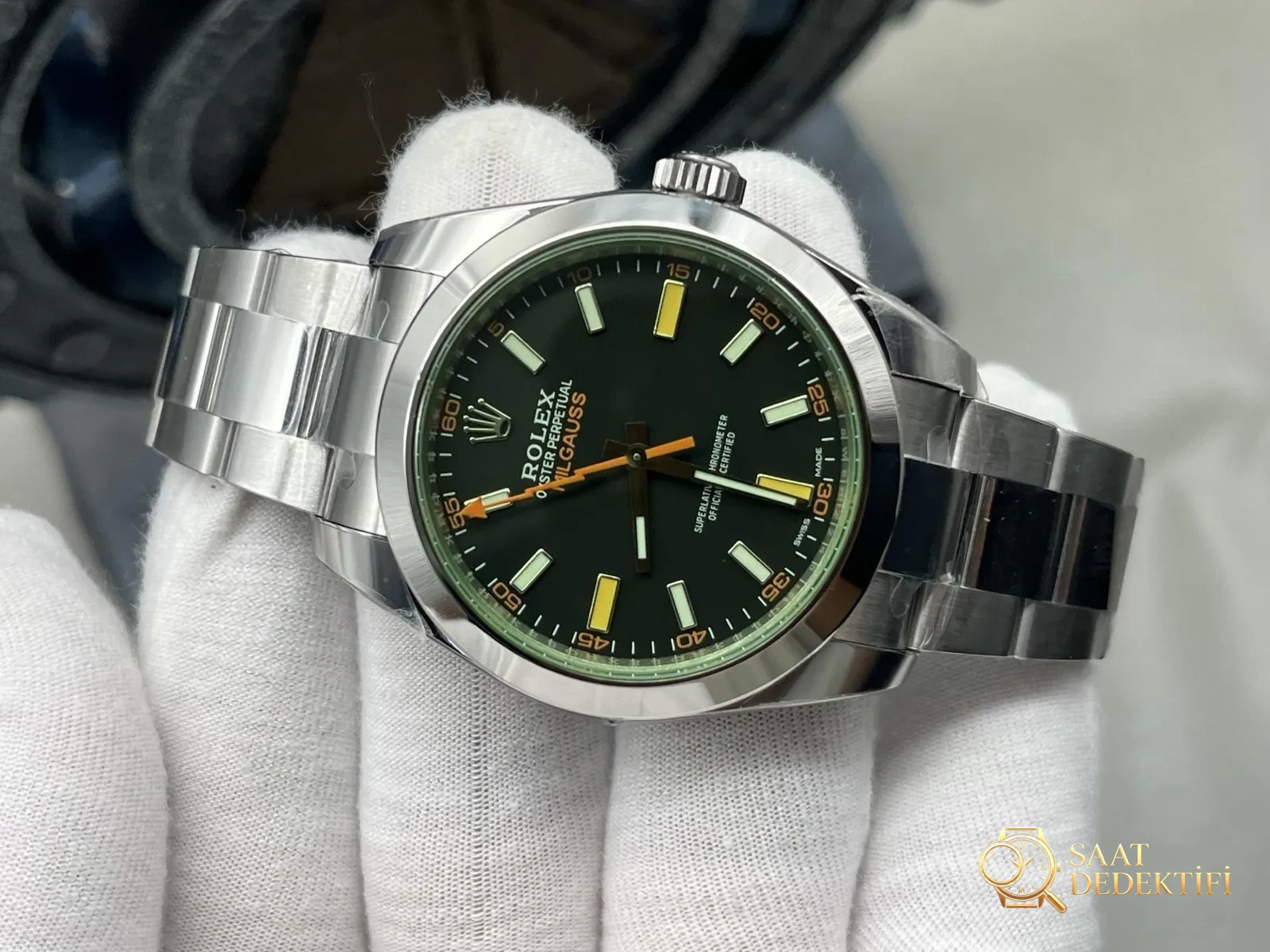 VS Factory 2025'in zirve modeli: Rolex Milgauss 116400 şimşek saniye ibresiyle geliyor - görsel 2
