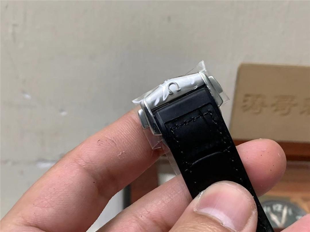 VS Factory alt fabrikasından SBF Omega Constellation 41 mm, 8900 mekanizmalı: işçiliği nasıl? — 10. fotoğraf
