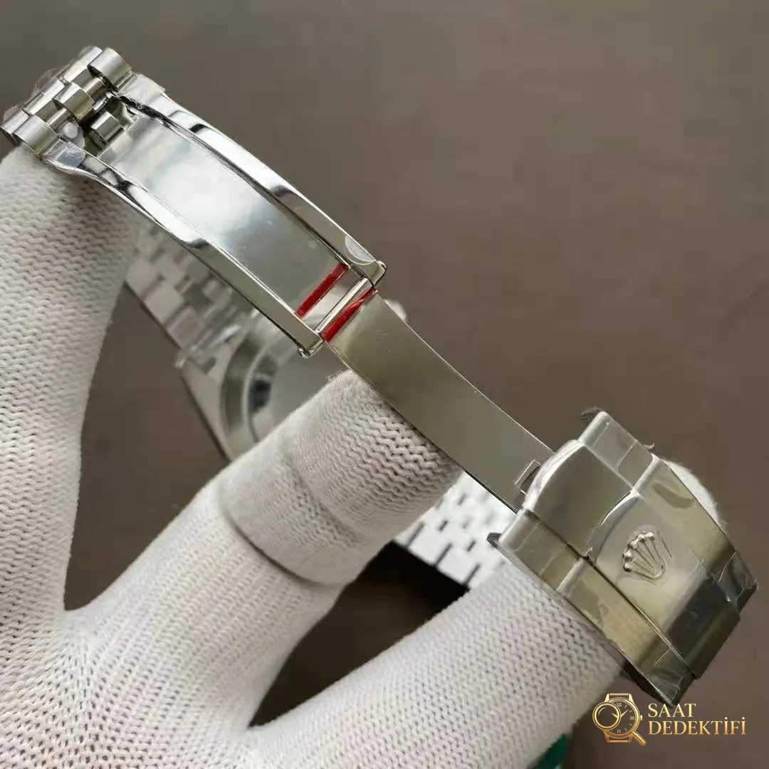 VS Factory Datejust II Koleksiyonu - Fosfor ve Super-LumiNova Gece Görünümü