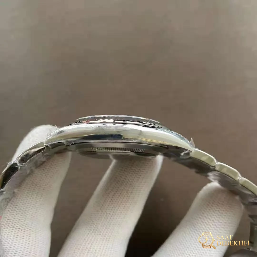 VS Factory Datejust II Koleksiyonu - Bezel İçi Rehaut Gravürü ve Hizalaması