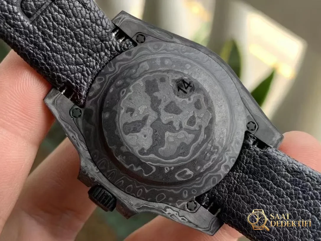 Rolex DiW Submariner Kasa Arkası