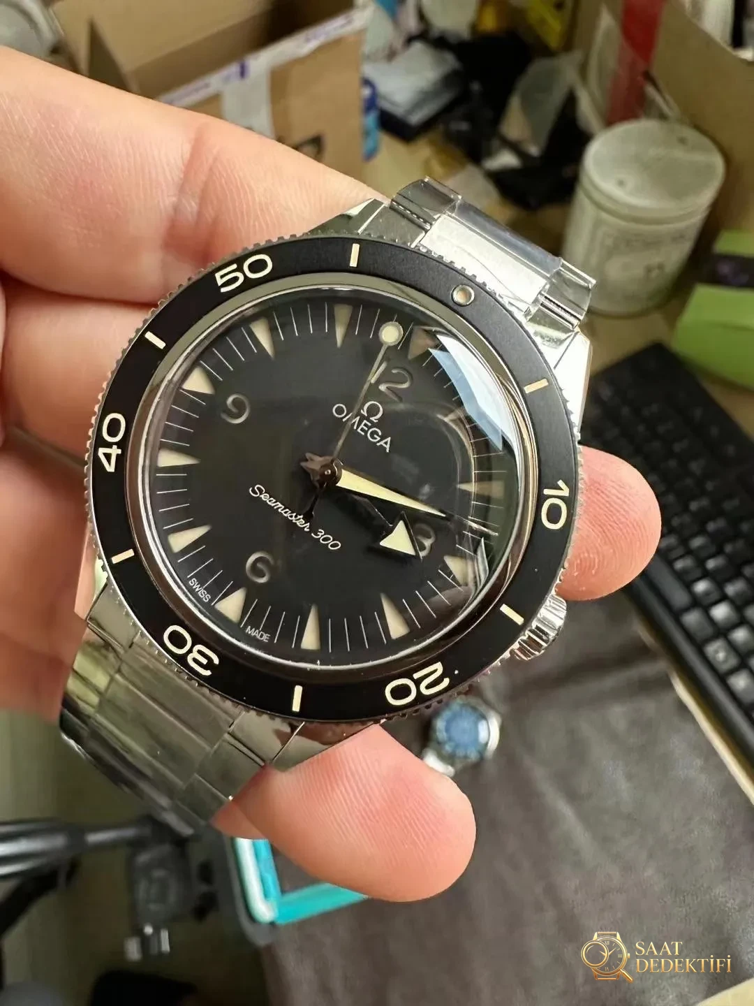 Omega Seamaster 300 Siyah Kadran