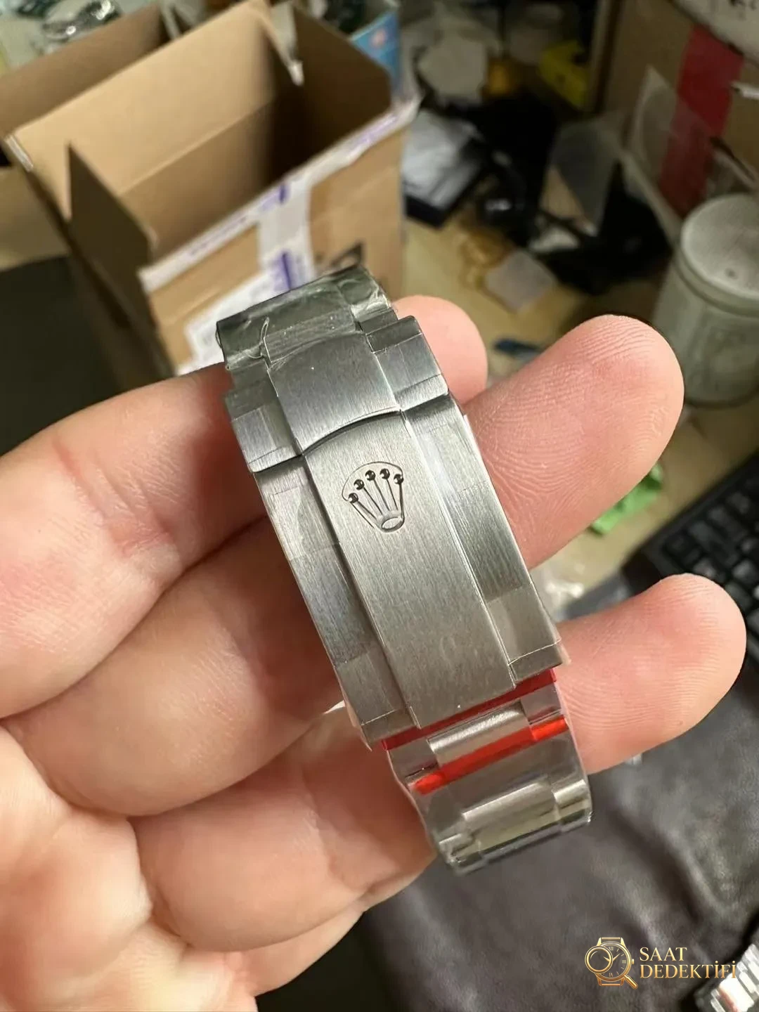 VS Factory Fabrikasından Yeni Gelen Replika Rolex Oyster Perpetual Turkuaz - Bilekte Duruş ve Kasa Orantısı