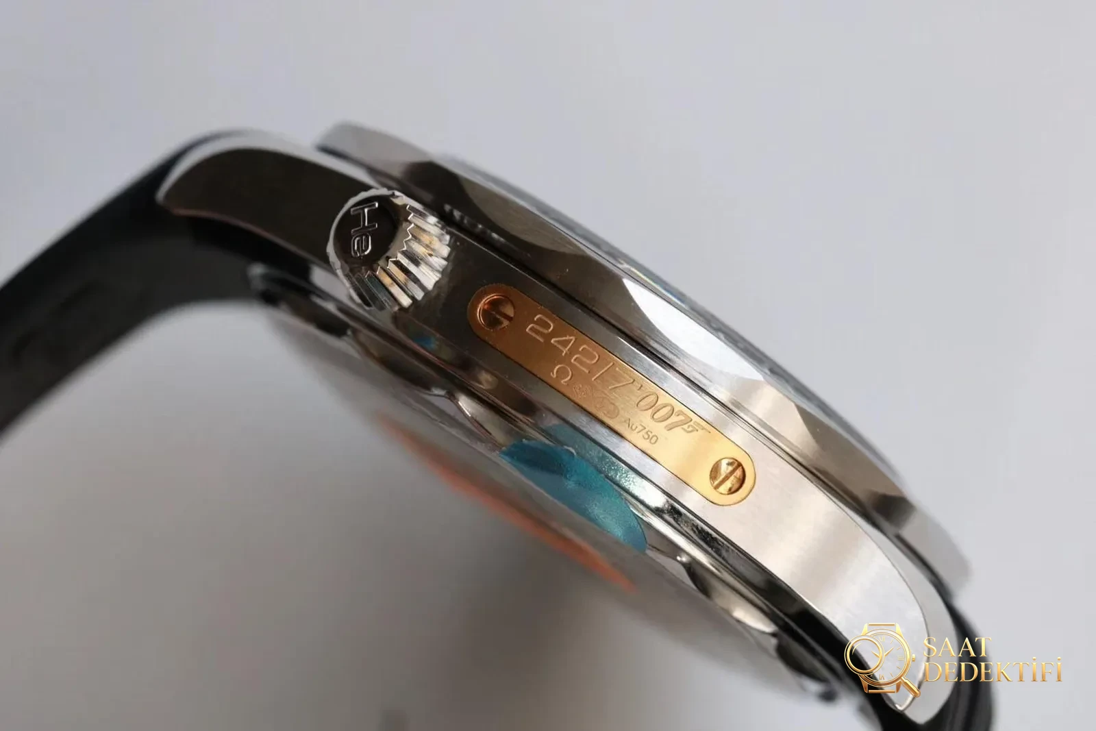 VS Factory Omega 007 Seamaster 300M James Bond Limited Edition Sökme İncelemesi - Genel Açı ve Estetik Duruş