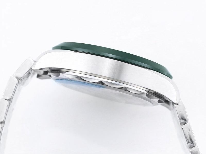 VS Factory Omega 150M World Time yeşil bezel yeşil kadran altın akrep-yelkovan replika saat - VS saat — 6. fotoğraf