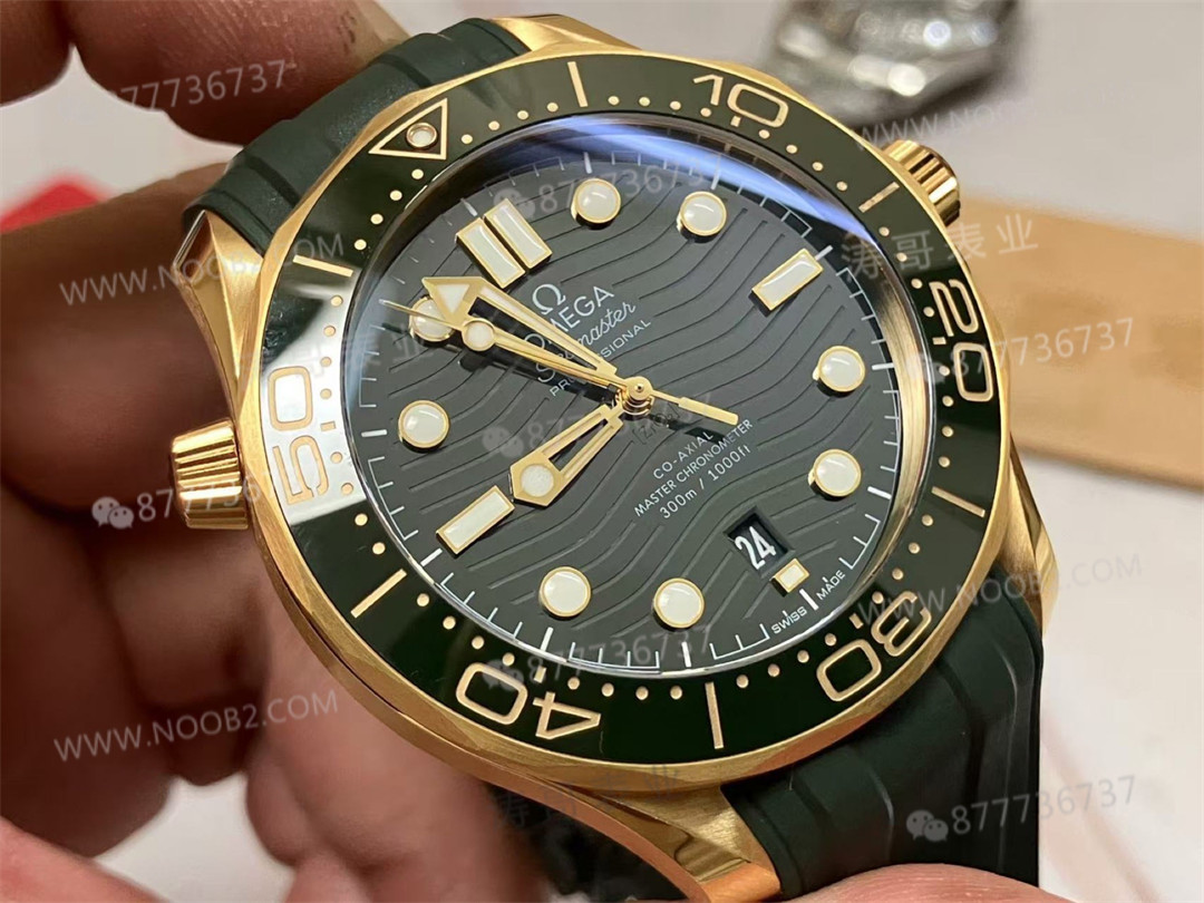 VS Factory Omega 2025 yeni Seamaster 300m altın yeşil kadran işçiliği nasıl? — 4. fotoğraf
