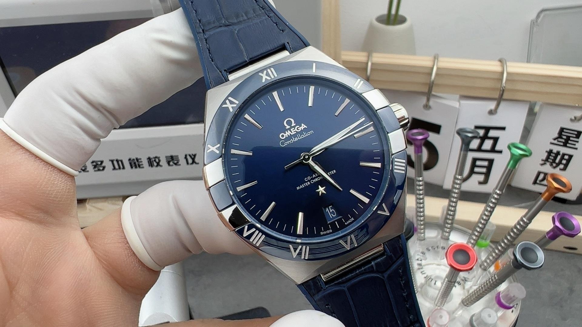 VS Factory Omega beşinci nesil Constellation, 8900 entegre mekanizmayla ilk bakışta replika belli eder mi? — 2. fotoğraf
