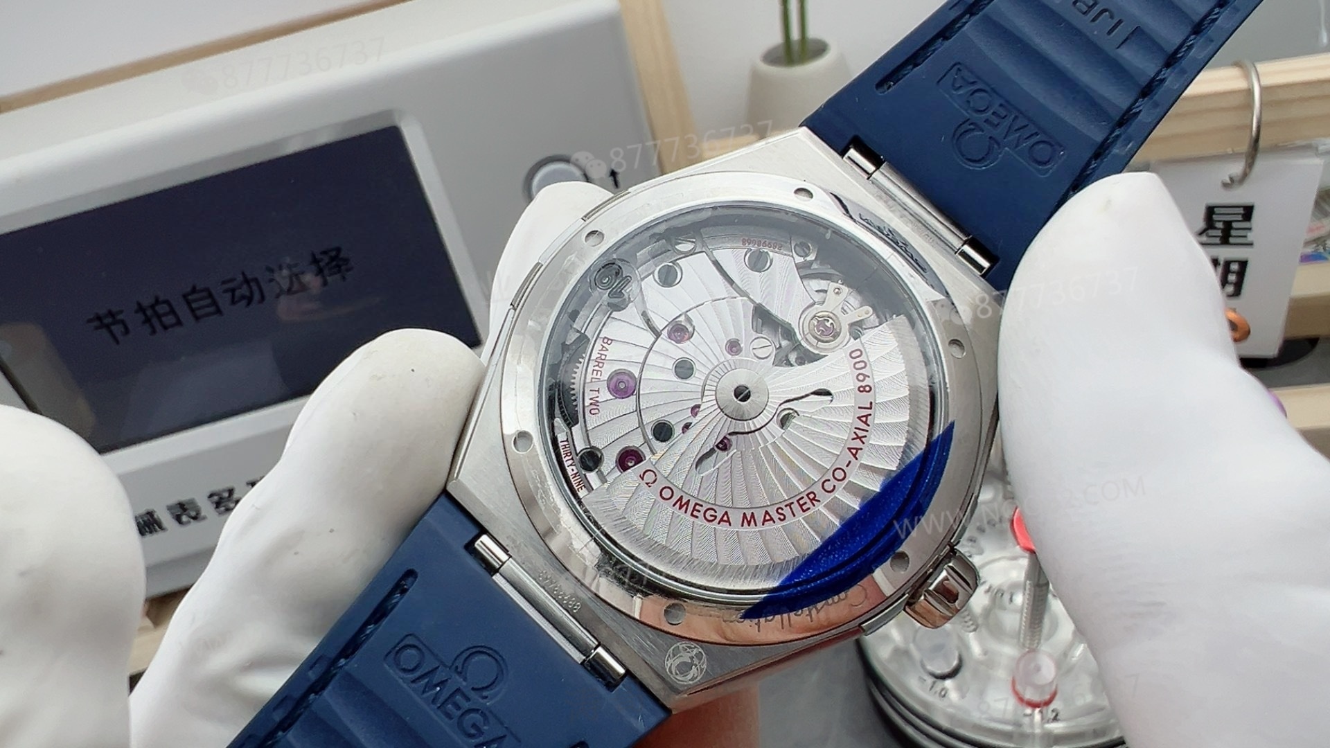 VS Factory Omega beşinci nesil Constellation, 8900 entegre mekanizmayla ilk bakışta replika belli eder mi? — 8. fotoğraf
