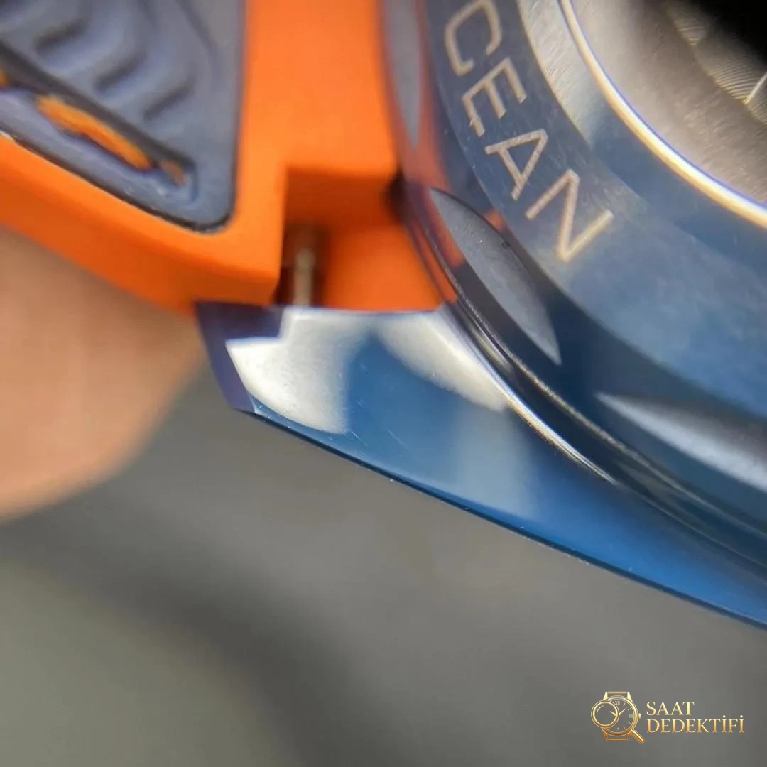 VS Factory Omega Bleu Profond Seamaster Planet Ocean 600M Mavi Seramik İnceleme - Kasa Çeliği ve Polisaj Kalitesi