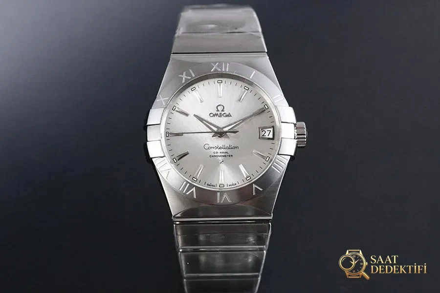 VS Factory Omega Constellation 1232 Kordon ve Toka Detayları İncelemesi - ön görünüm