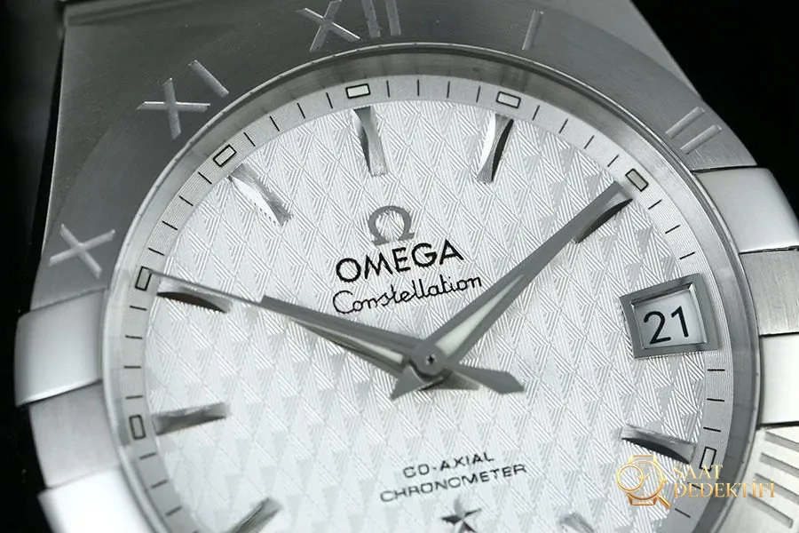VS Factory Omega Constellation serisi baklava desenli beyaz kadran replika kol saati - 123.10.38.21.02.003 - Bilezik, Toka ve Klips Mekanizması