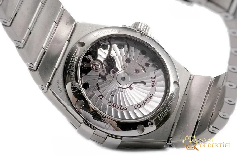 VS Factory Omega Constellation Serisi Gri Baklava Desenli Kadranlı Replika Kol Saati - 123.10.38.21.06.002 - Bilekte Duruş ve Kasa Orantısı