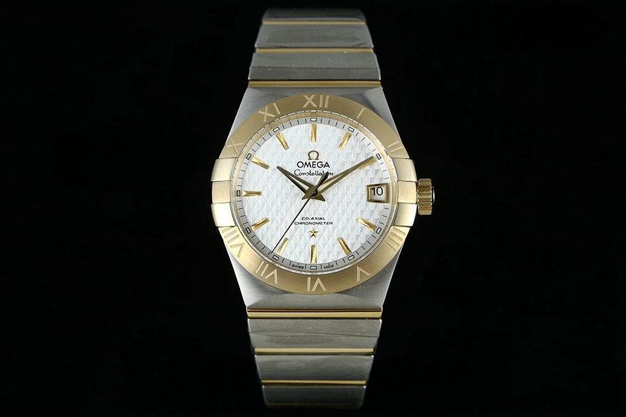 VS Factory Omega Constellation Serisi İki Renkli Altın Baklava Desenli Beyaz Kadranlı Replika Kol Saati - 123.20.38.21.02.009 — 1. fotoğraf