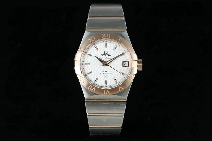 VS Factory Omega Constellation Serisi İki Renkli Rose Gold Baklava Desenli Beyaz Kadran Replika Saat-123.20.38.21.02.008 — 1. fotoğraf