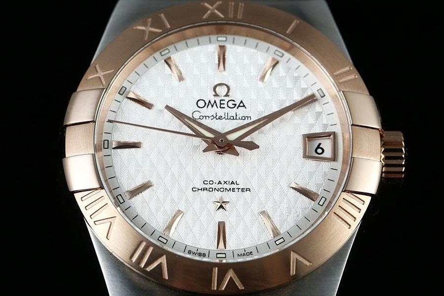 VS Factory Omega Constellation Serisi İki Renkli Rose Gold Baklava Desenli Beyaz Kadran Replika Saat-123.20.38.21.02.008 — 4. fotoğraf