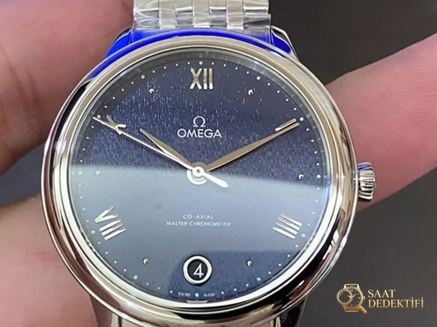 VS Factory Omega De Ville Series 34 mm Blue Dial Women's Wristwatch - VS Watch - Case Profile and Crown Review