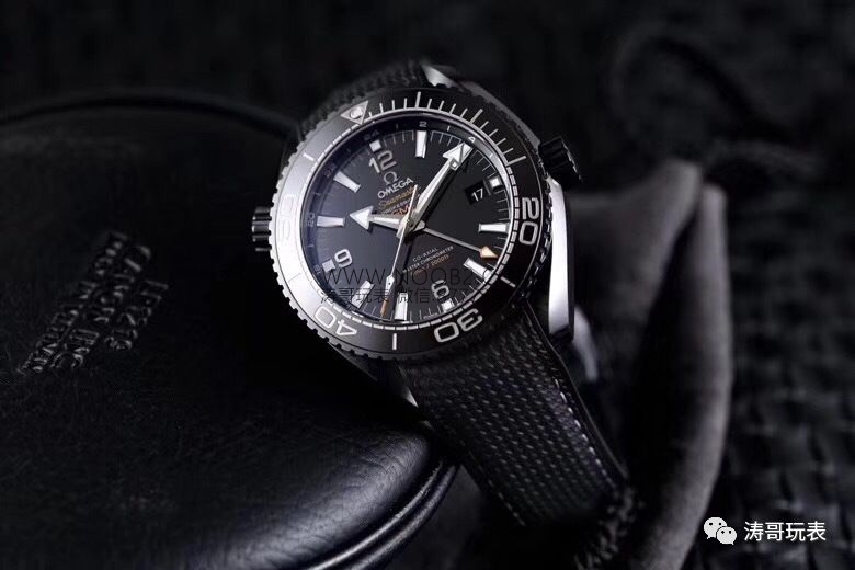 VS Factory Omega Deep Black Seamaster Planet Ocean 600M seramik saat nasıl? Orijinalle karşılaştırmalı inceleme var mı? — 5. fotoğraf