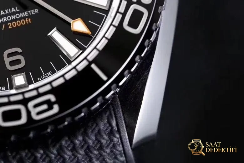 VS Factory Omega Deep Black Seamaster Planet Ocean 600M seramik saat nasıl? Orijinalle karşılaştırmalı inceleme var mı? - Bilezik Bakla Ayrımı ve Pim Yapısı