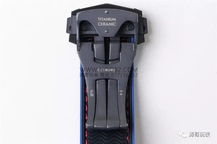 VS Factory Omega Deep Black serisinin kaç modeli var? Yeni Zelanda Takımı kırmızı-mavi versiyonu, tam seramik 8906 mekanizmasıyla nasıl? — 11. fotoğraf