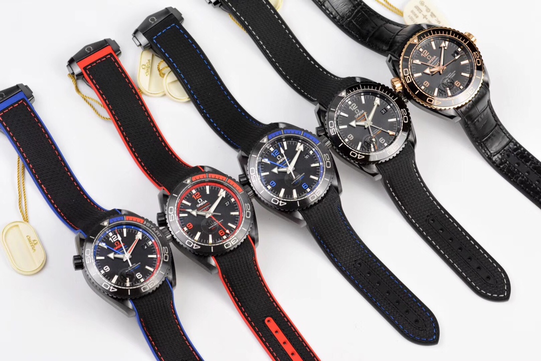 VS Factory Omega Deep Sea of Red Seamaster 600 tam seramik saatin işçiliği nasıl? — 6. fotoğraf