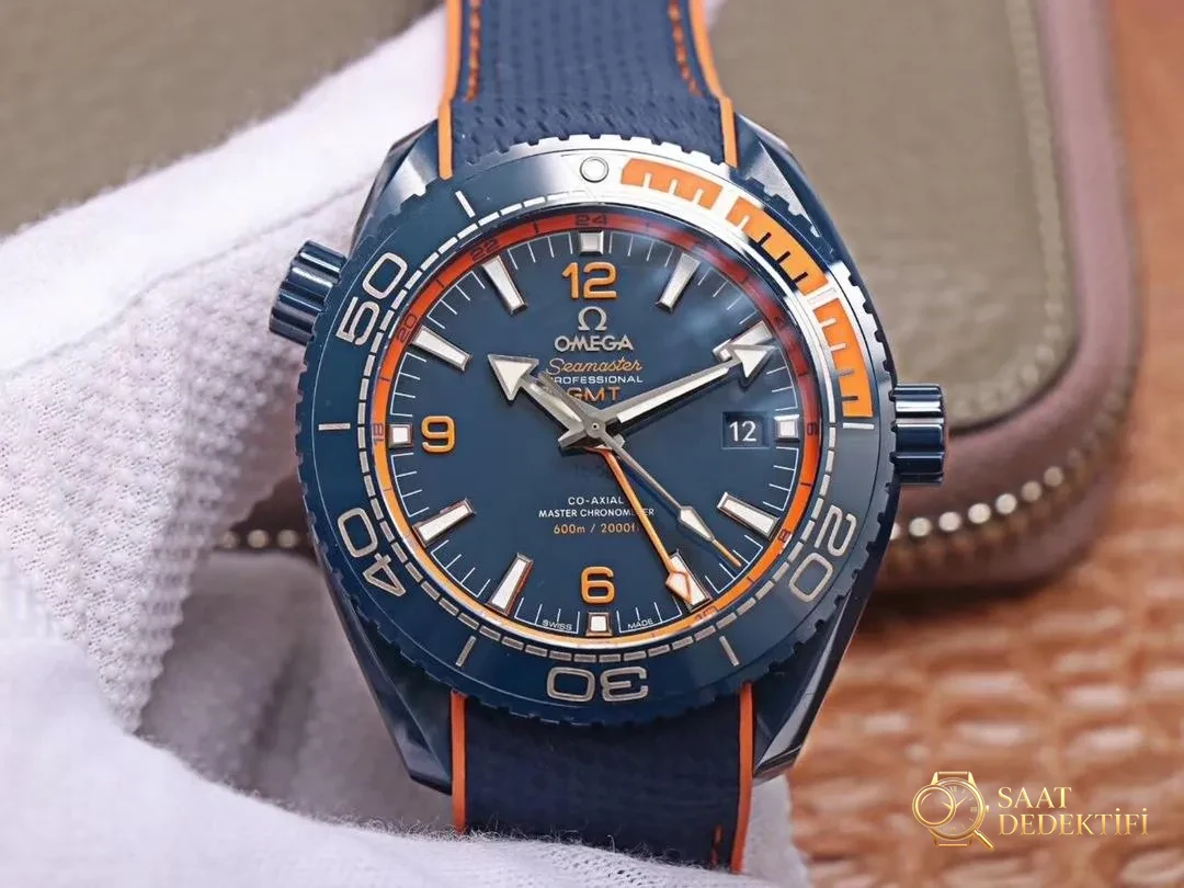 Omega Planet Ocean VS Factory İncelemesi - Ön Görünüm ve Kasa Tasarımı