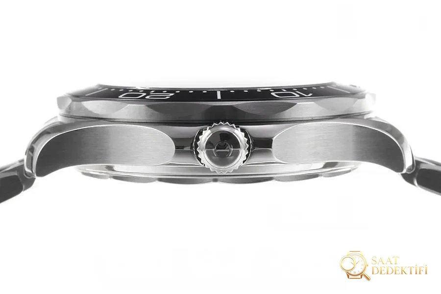 VS Factory Omega replika saat ile piyasa versiyonu karşılaştırması - Seamaster 300 siyah kadran modeli - Bilezik Bakla Ayrımı ve Pim Yapısı