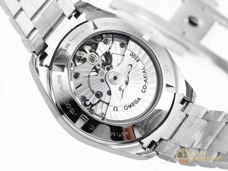 VS Factory Omega Seamaster 150 Altın İbreli Kaptan Replika Saat - VS Saat - Fosfor ve Super-LumiNova Gece Görünümü