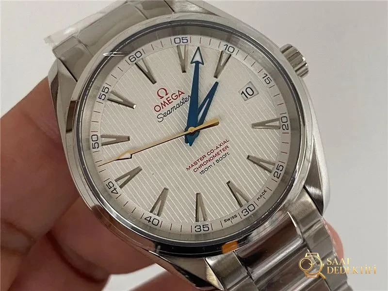 Omega Aqua Terra VS Factory İncelemesi - Ön Görünüm ve Kasa Tasarımı