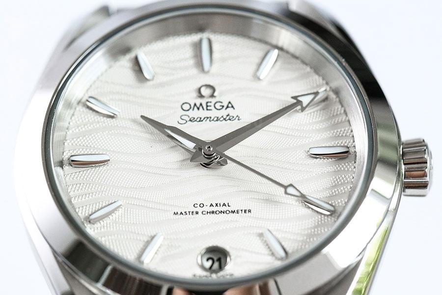 VS Factory Omega Seamaster 150 dalga beyazı replika kol saati - 34 mm modeli — 5. fotoğraf