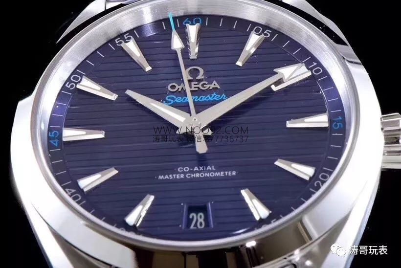 VS Factory Omega Seamaster 150 metre 220.12.41.21.06.00 serisi AQUA TERRA replika saat ile orijinal karşılaştırmalı inceleme — 5. fotoğraf