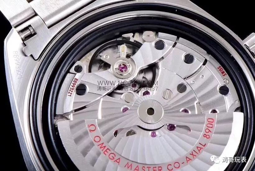 VS Factory Omega Seamaster 150 metre 220.12.41.21.06.00 serisi AQUA TERRA replika saat ile orijinal karşılaştırmalı inceleme — 6. fotoğraf