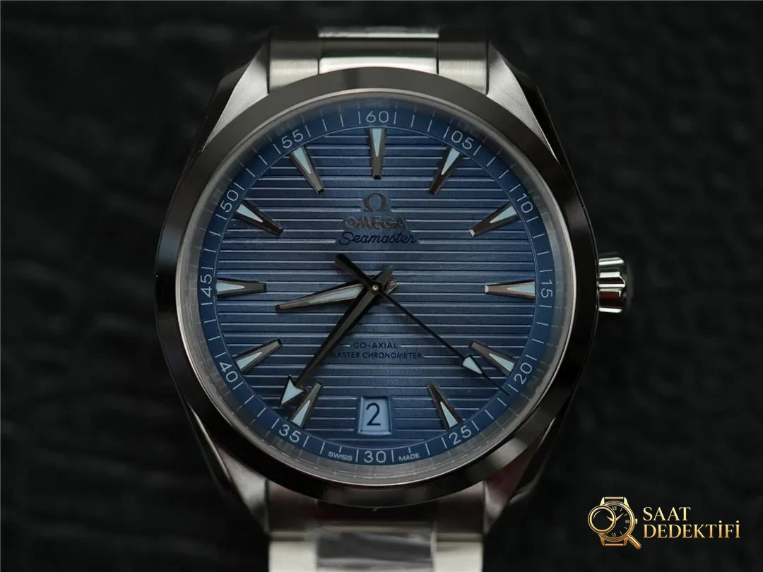 Omega Aqua Terra 6000 VS Factory İncelemesi - Ön Görünüm ve Kasa Tasarımı